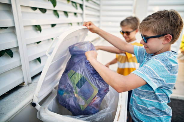 Best Garage Cleanout Services  in Loomis, CA