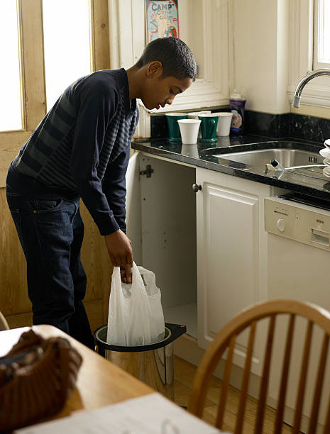Best Basement Cleanout Services  in Loomis, CA